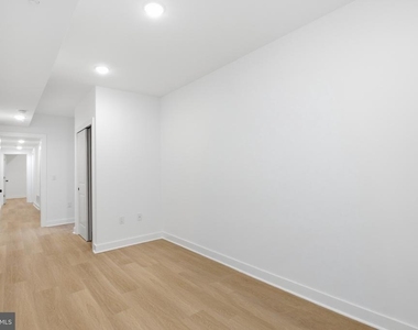 2251 N 12th Street - Photo Thumbnail 14