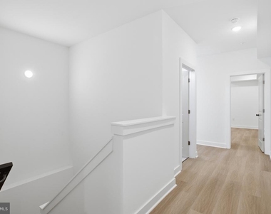 2251 N 12th Street - Photo Thumbnail 6
