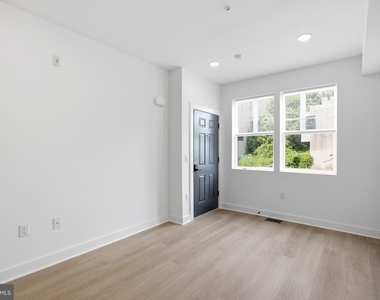 2251 N 12th Street - Photo Thumbnail 2