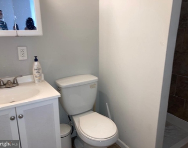 4825 Baltimore Avenue - Photo Thumbnail 7