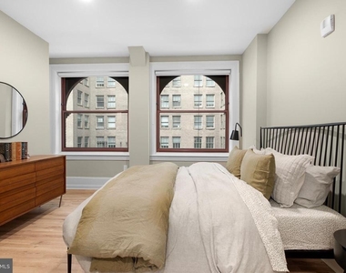 1420 Chestnut Street - Photo Thumbnail 21