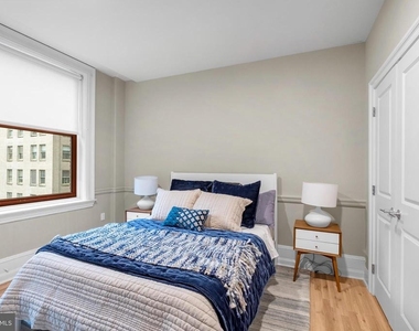 1420 Chestnut Street - Photo Thumbnail 11
