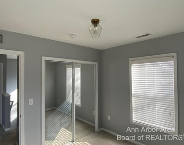 407 N Harris Street - Photo Thumbnail 11