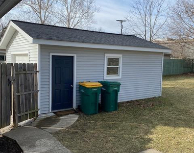 407 N Harris Street - Photo Thumbnail 17