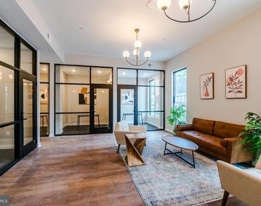 5904 Germantown Avenue - Photo Thumbnail 14