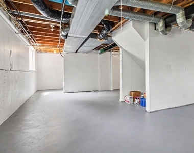 7878 Greene Farm Drive - Photo Thumbnail 29