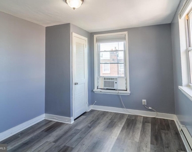 600 E Carver Street - Photo Thumbnail 6