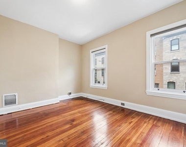 2218 Locust Street - Photo Thumbnail 31