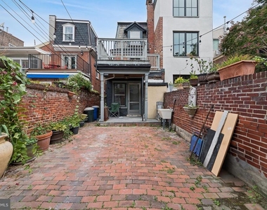 2218 Locust Street - Photo Thumbnail 47