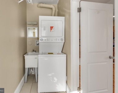 4623 Sansom Street - Photo Thumbnail 12