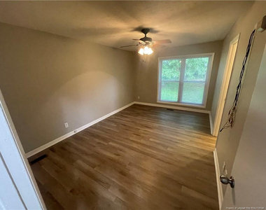 1322 Worstead Drive - Photo Thumbnail 10