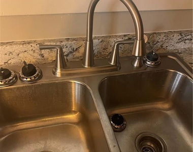 1322 Worstead Drive - Photo Thumbnail 12