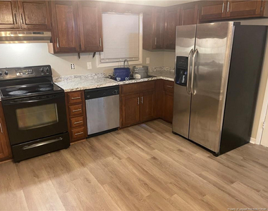 1322 Worstead Drive - Photo Thumbnail 4