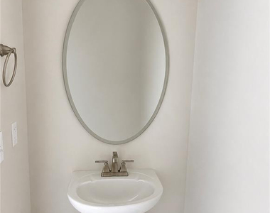 5620 Tall Timbers Court - Photo Thumbnail 8