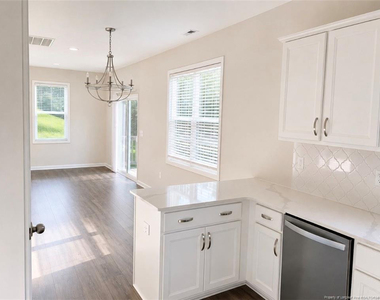 5620 Tall Timbers Court - Photo Thumbnail 6