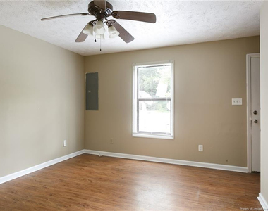 1430 Tangora Lane - Photo Thumbnail 8