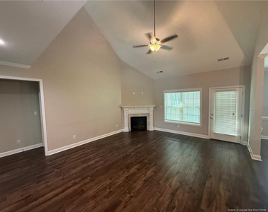 3624 Camberly Drive - Photo Thumbnail 3