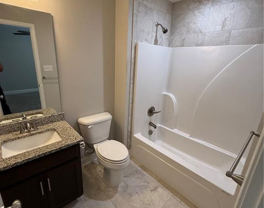 3624 Camberly Drive - Photo Thumbnail 10