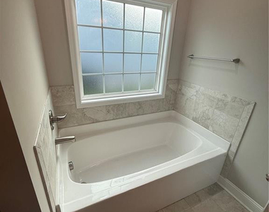3624 Camberly Drive - Photo Thumbnail 17