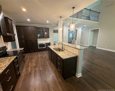 3624 Camberly Drive - Photo Thumbnail 8