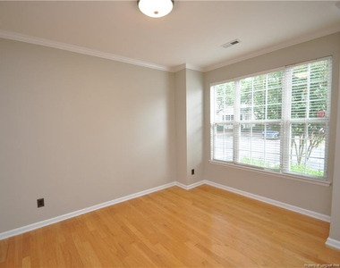 4704 Black Mountain Path - Photo Thumbnail 3