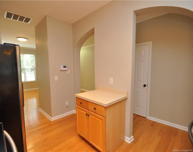 4704 Black Mountain Path - Photo Thumbnail 13