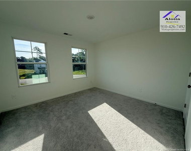 156 Hanover Drive - Photo Thumbnail 22