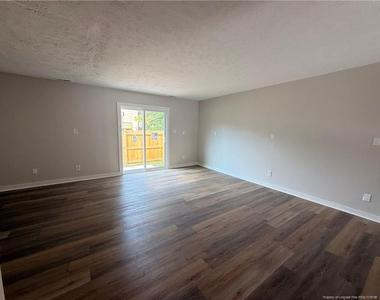 1422 Tangora Lane - Photo Thumbnail 3