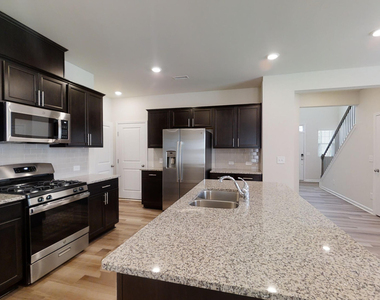103 Silver Fir Lane - Photo Thumbnail 7