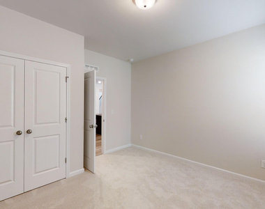 103 Silver Fir Lane - Photo Thumbnail 12