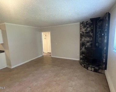 1213 Seabrook Road - Photo Thumbnail 6