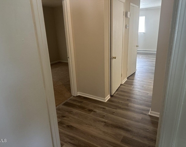 1213 Seabrook Road - Photo Thumbnail 8