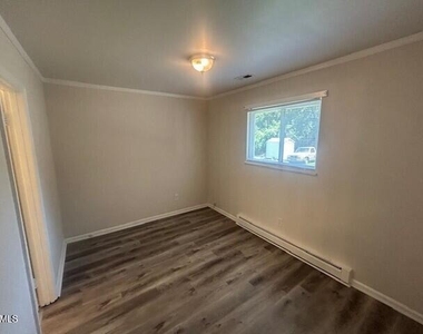 1213 Seabrook Road - Photo Thumbnail 13