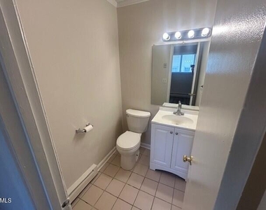 1213 Seabrook Road - Photo Thumbnail 14