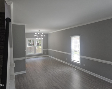 5717 Raddington Street - Photo Thumbnail 8