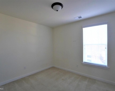 13 Jessop Lane - Photo Thumbnail 28
