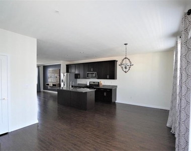 13 Jessop Lane - Photo Thumbnail 10