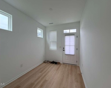 1633 Wendell Valley Boulevard - Photo Thumbnail 9