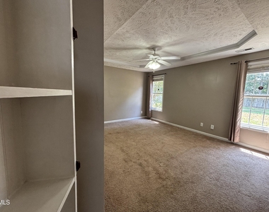 337 Americana Drive - Photo Thumbnail 35
