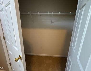 337 Americana Drive - Photo Thumbnail 19
