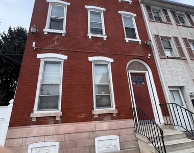 521 Cherry Street - Photo Thumbnail 7