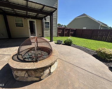438 Roanoke Drive - Photo Thumbnail 48
