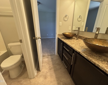 438 Roanoke Drive - Photo Thumbnail 67