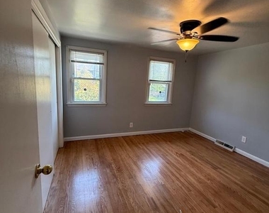 1224 Eddystone Avenue - Photo Thumbnail 24