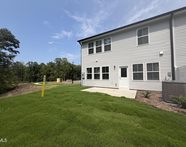 2321 Sun Vibes Way - Photo Thumbnail 21