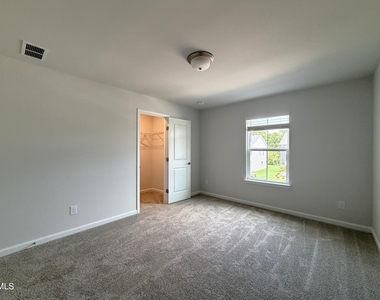 2321 Sun Vibes Way - Photo Thumbnail 16