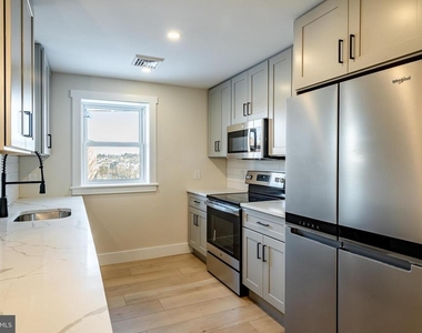530 Washington Avenue - Photo Thumbnail 1