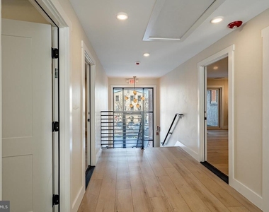 530 Washington Avenue - Photo Thumbnail 19