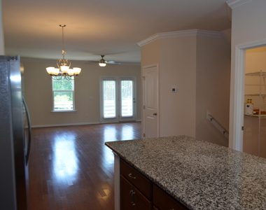1124 Finch Court - Photo Thumbnail 27