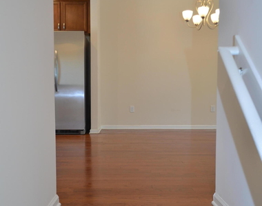 1124 Finch Court - Photo Thumbnail 18